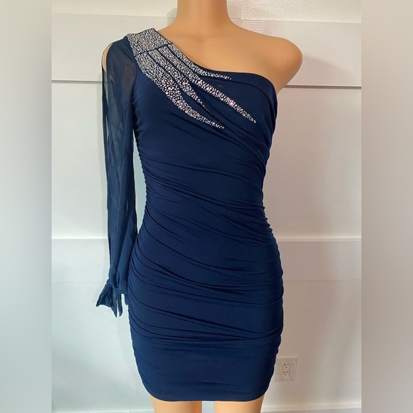 City Triangles Dress - Picture 1 of 6